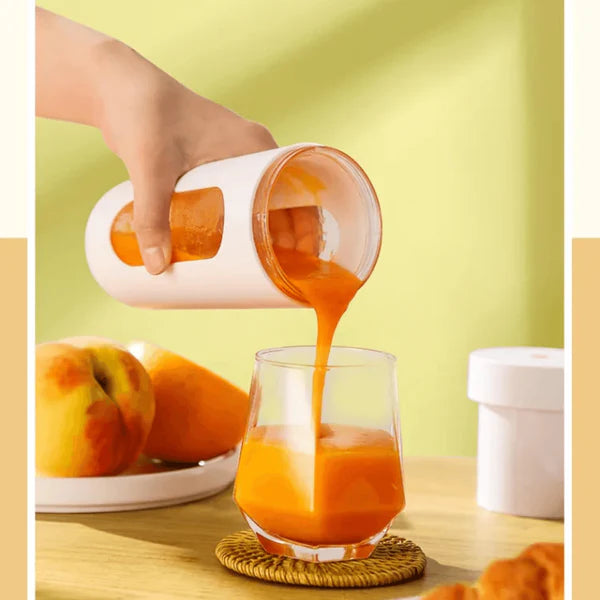Aaroshop Mini Portable Travel Electric Juicer Blender SC-02(Random Colour)
